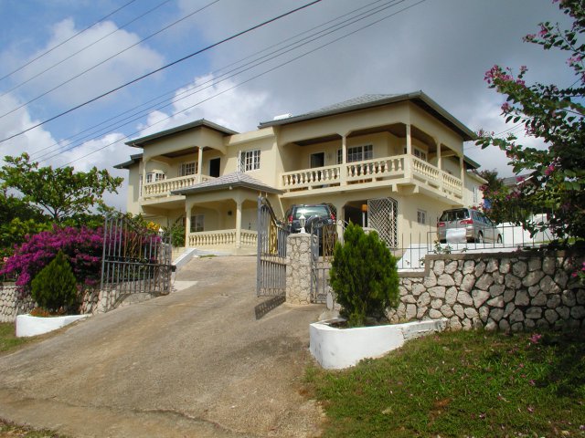 house-for-sale-in-manchester-manchester-jamaica-propertyads-jamaica