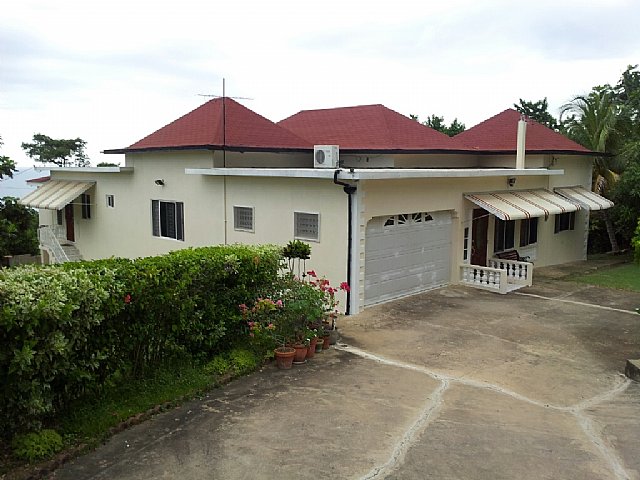 House For Sale in Tropical Sunshine Properties, Westmoreland, Jamaica ...