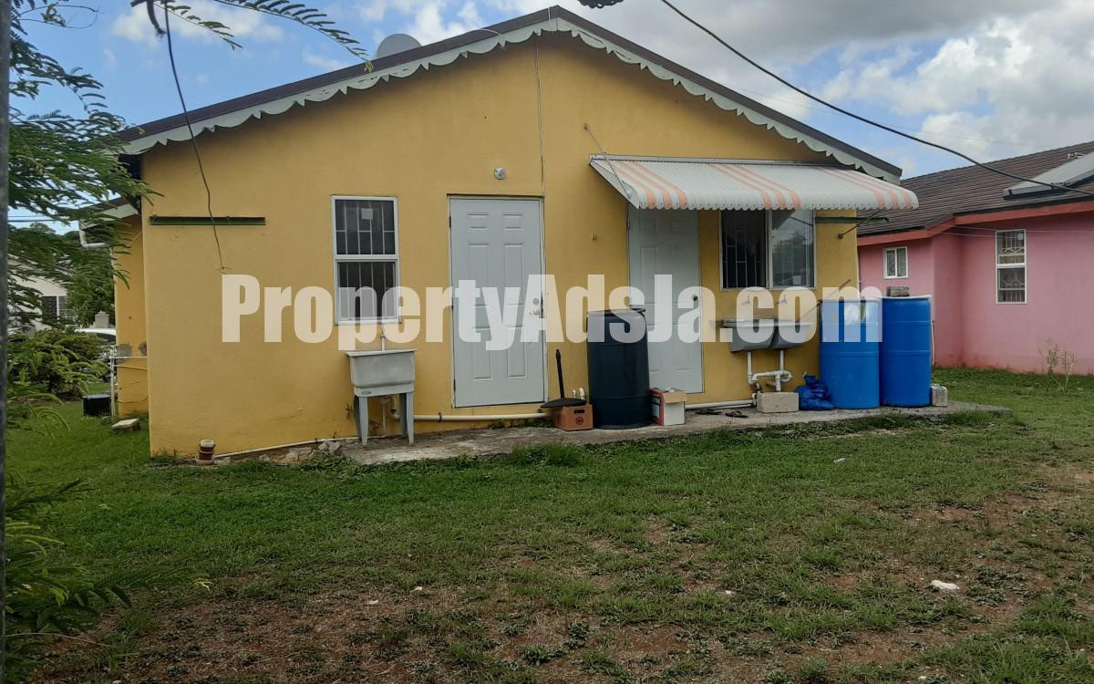 House For Sale in New Harbour Village Old Harbour, St. Catherine