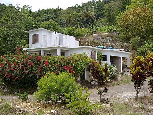 house-for-sale-in-kensington-district-st-james-jamaica-propertyads