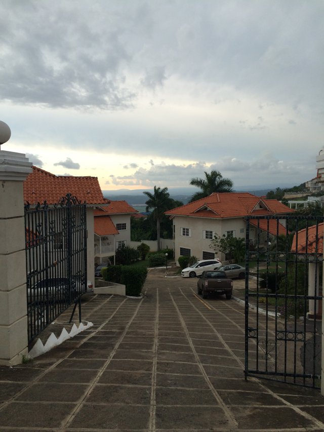 Apartment For Sale in Plantation Heights, Kingston / St. Andrew Jamaica