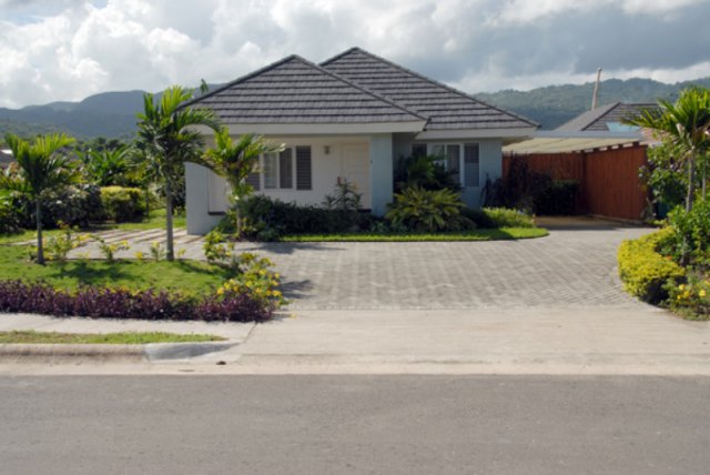 House For Rent In St Anns Bay, St. Ann Jamaica 