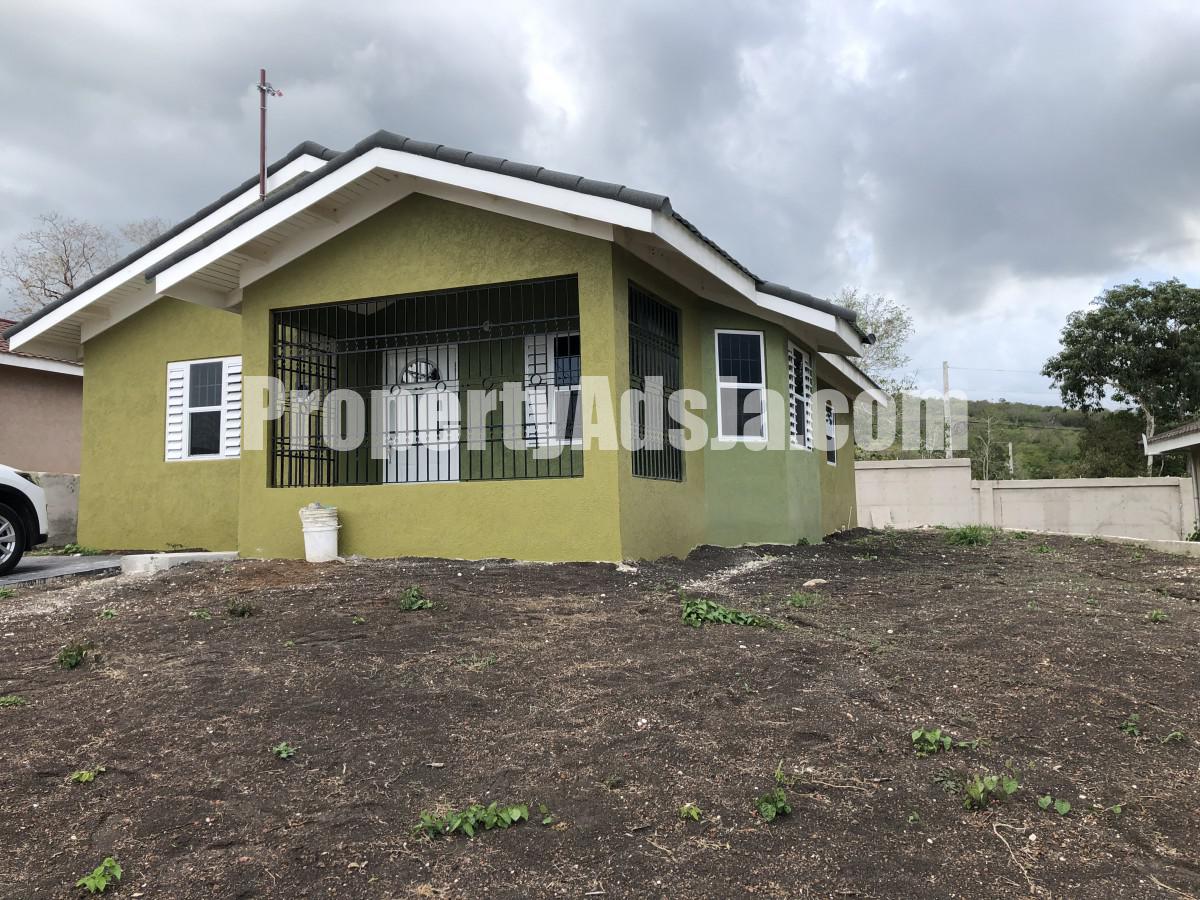 House For Rent in Stonebrook Manor, Trelawny Jamaica | PropertyAdsJa.com