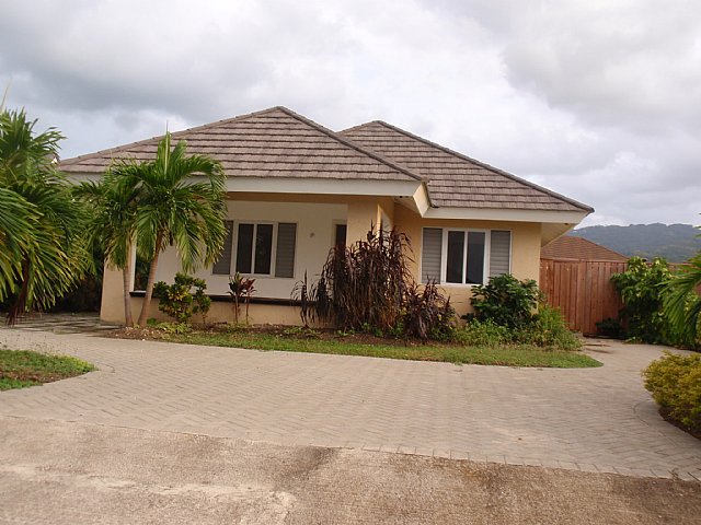 House For Rent in Richmond Development, St. Ann Jamaica | PropertyAdsJa.com