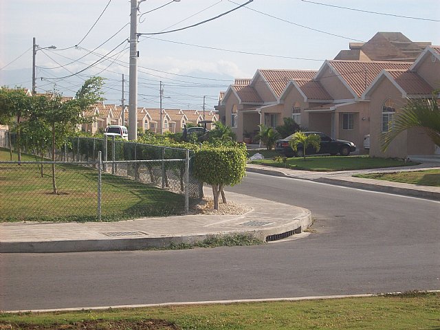 House For Rent in Caribbean Estate, St. Catherine Jamaica