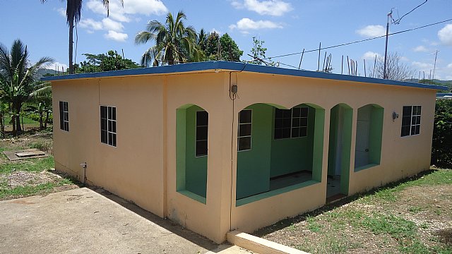 House For Sale in lluidas Vale, St. Catherine Jamaica | PropertyAdsJa.com