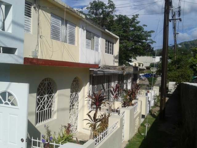 Townhouse For Sale in 2 West Pine Way, Kingston / St. Andrew Jamaica ...