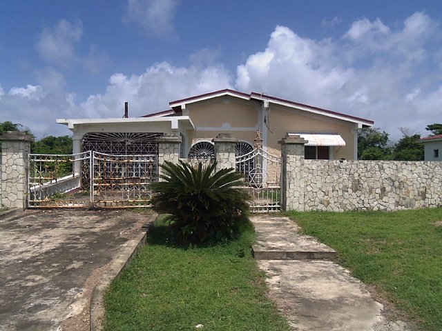 house-for-sale-in-prospect-st-thomas-jamaica-propertyads-jamaica