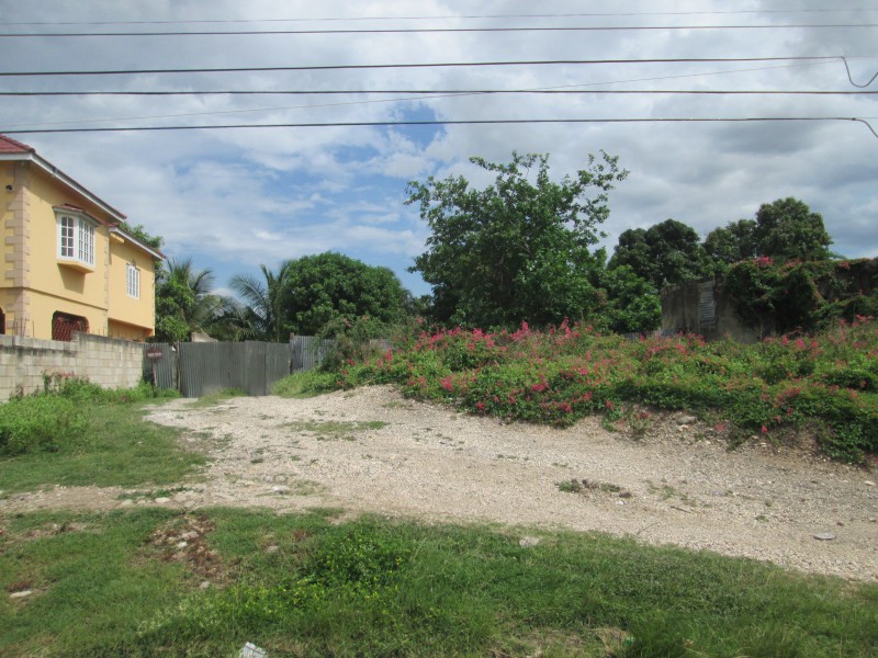 Residential lot For Sale in Golden Acres, St. Catherine Jamaica