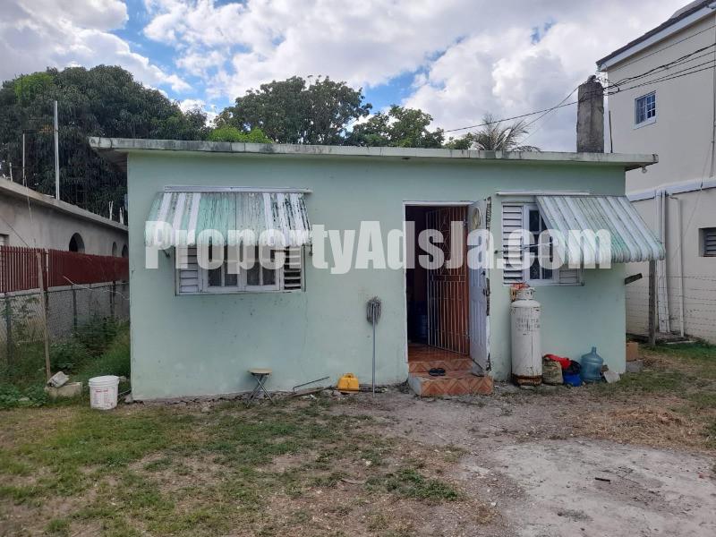 House For Sale in Cedar Grove Portmore, St. Catherine Jamaica