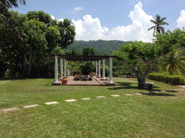 Resort/vacation property For Sale in Oracabessa, St. Mary Jamaica ...