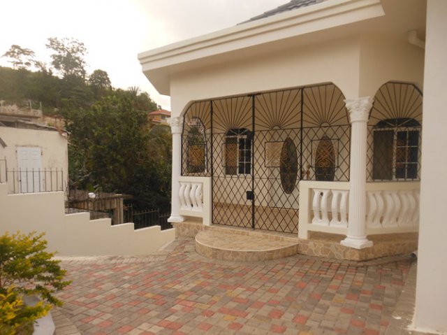 House For Rent In Mandeville Manchester Jamaica