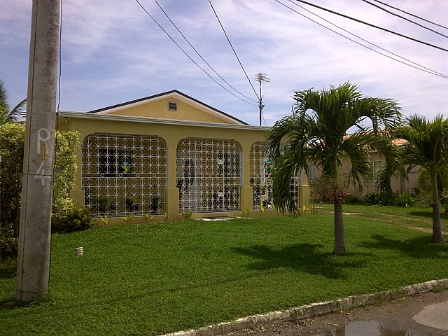 House For Sale in Old Harbour, St. Catherine Jamaica