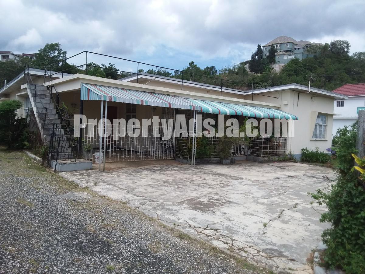 House For Sale in Christiana, Manchester Jamaica