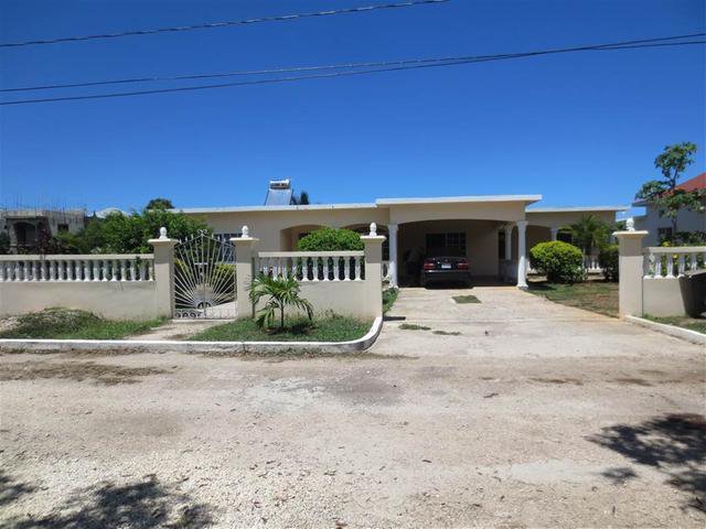 House For Sale In Flamingo Beach Trelawny Jamaica