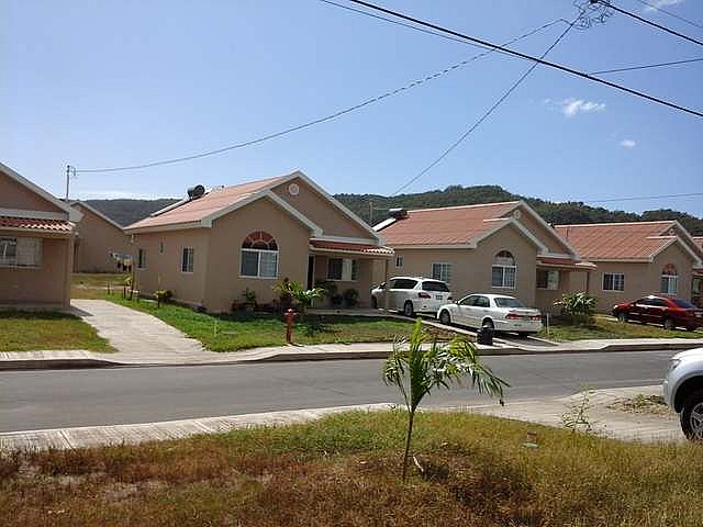 House For Sale in Portmore, St. Catherine, Jamaica | PropertyAds Jamaica