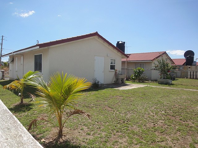 House For Sale in Old Harbour, St. Catherine Jamaica | PropertyAdsJa.com