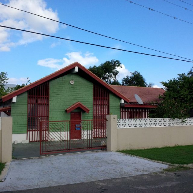 House For Rent in Kingston 8, Kingston / St. Andrew Jamaica