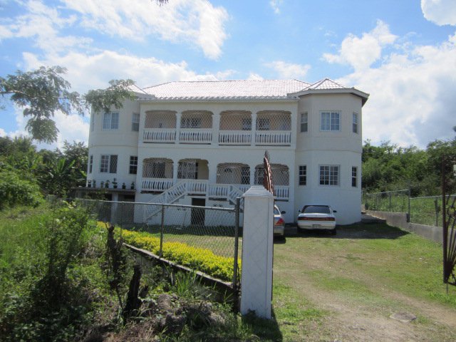 Apartment For Rent in Santa Cruz St. Elizabeth Jamaica