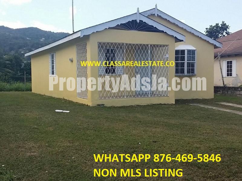 House For Sale in BOGUE VILLAGE, St. James Jamaica