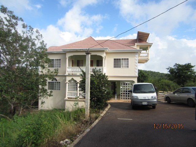 Flat For Rent in Junction, St. Elizabeth Jamaica | PropertyAdsJa.com