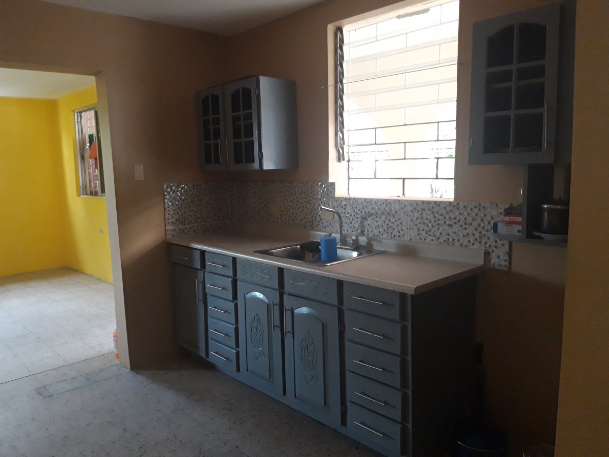 house-for-rent-in-queensborough-kingston-st-andrew-jamaica