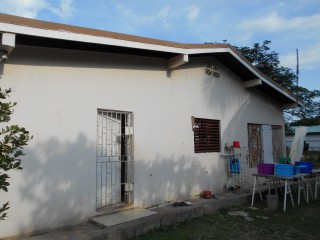 House For Sale in Hampton Green, St. Catherine Jamaica | [2]