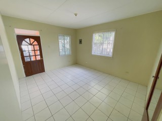 Flat For Rent in Richmond Park, Kingston / St. Andrew Jamaica | [12]