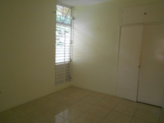 House For Rent in Roehampton Estate, Kingston / St. Andrew Jamaica | [5]