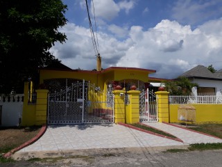 House For Sale in Eltham View Spanish Town, St. Catherine Jamaica | [10]