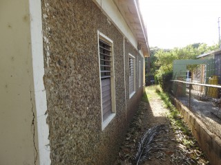 House For Sale in Ensom City, St. Catherine Jamaica | [2]