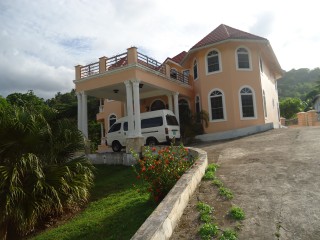 House For Sale in FRANKFIELD, Clarendon Jamaica | [2]