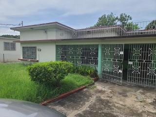 4 bed House For Sale – Zadie Gardens, Kingston / St. Andrew, Jamaica