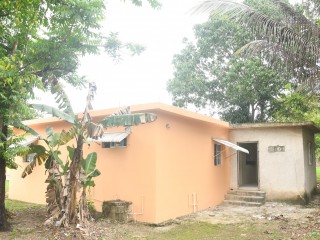 House For Sale in Santa Cruz, St. Elizabeth Jamaica | [12]