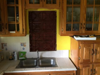 House For Sale in Turners, Clarendon Jamaica | [1]