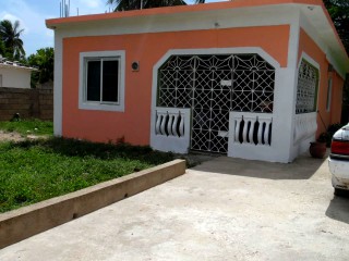 House For Sale in Spanish Town, St. Catherine Jamaica | [9]