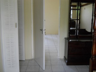 Apartment For Rent in Near Southdale Plaza, Kingston / St. Andrew Jamaica | [3]