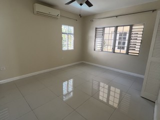 Apartment For Rent in New Kingston, Kingston / St. Andrew Jamaica | [4]