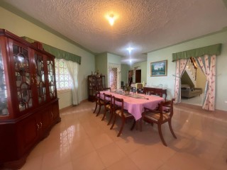 House For Sale in Golden Acres  Red Hills, Kingston / St. Andrew Jamaica | [5]