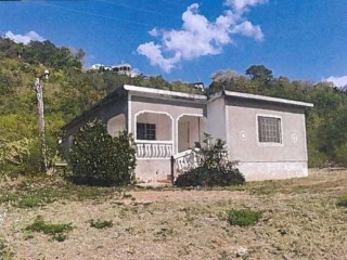 3 bed House For Sale in Spring Garden, St. Thomas, Jamaica