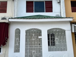 2 bed Townhouse For Rent - Calabar Mews, Kingston / St. Andrew, Jamaica