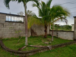 House For Sale in Mandeville, Manchester Jamaica | [4]