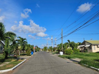 House For Rent in Presidential Estate Old Harbour, St. Catherine Jamaica | [2]