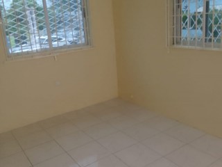 House For Rent in Duhaney Park Small Side, Kingston / St. Andrew Jamaica | [2]