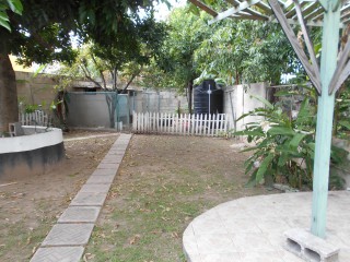 House For Sale in Kingston 6, Kingston / St. Andrew Jamaica | [13]