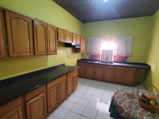 House For Sale in St Johns Heights, St. Catherine Jamaica | [4]