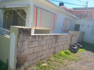 House For Sale in Greater Portmore, St. Catherine Jamaica | [1]