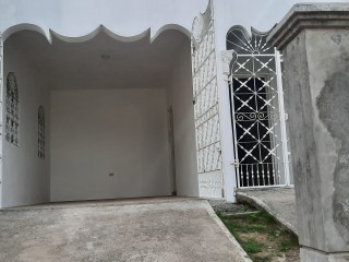 Flat For Rent in Clarendon, Clarendon Jamaica | [2]