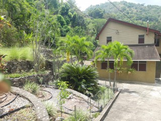 House For Sale in Gordon Town, Kingston / St. Andrew Jamaica | [12]