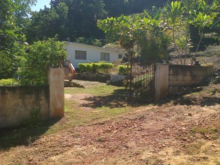 House For Sale in Browns Town PHONE NUMBER ADDED, St. Ann Jamaica | [11]